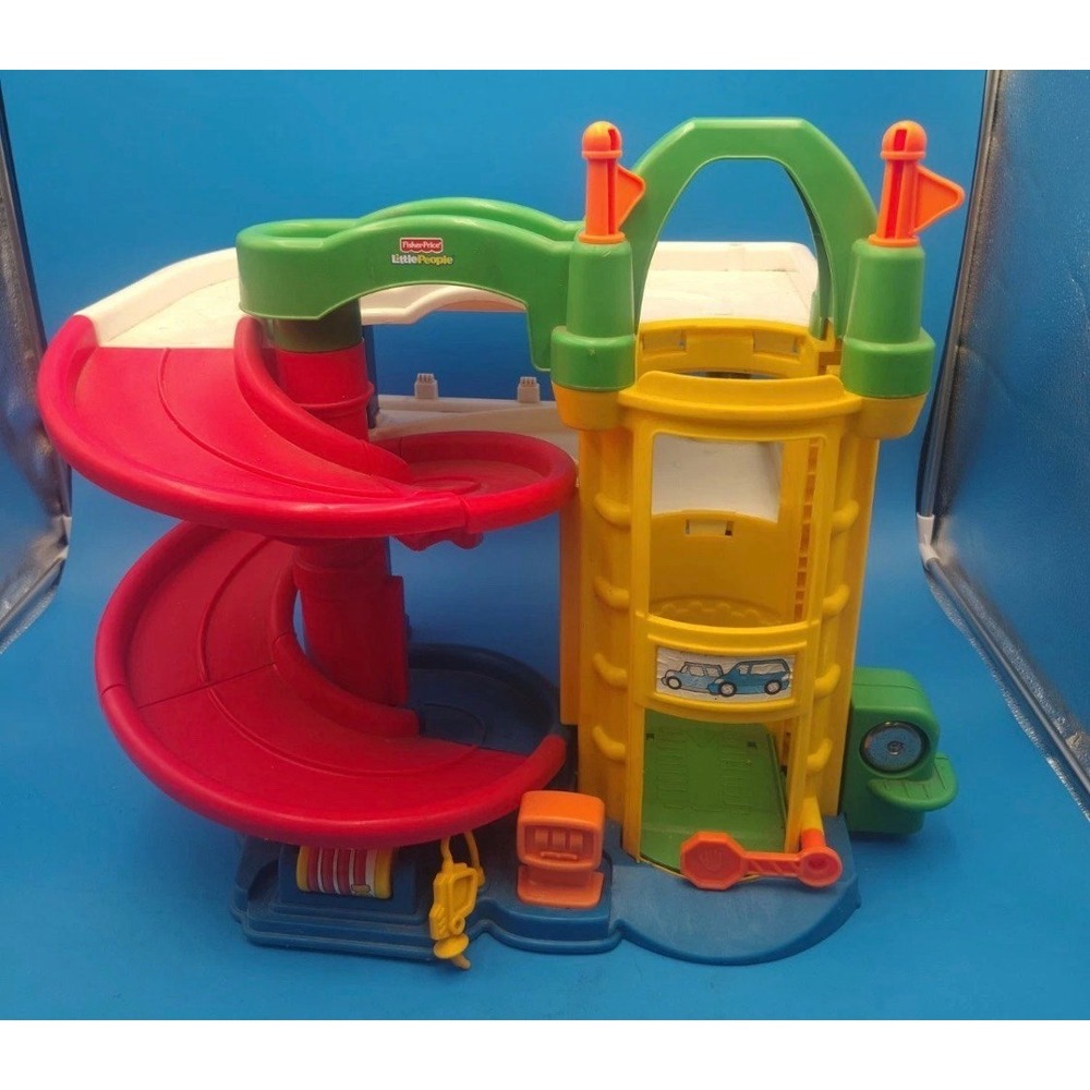 Vintage 2006 Fisher Price Little People Chunky Parking Garage Car Ramp